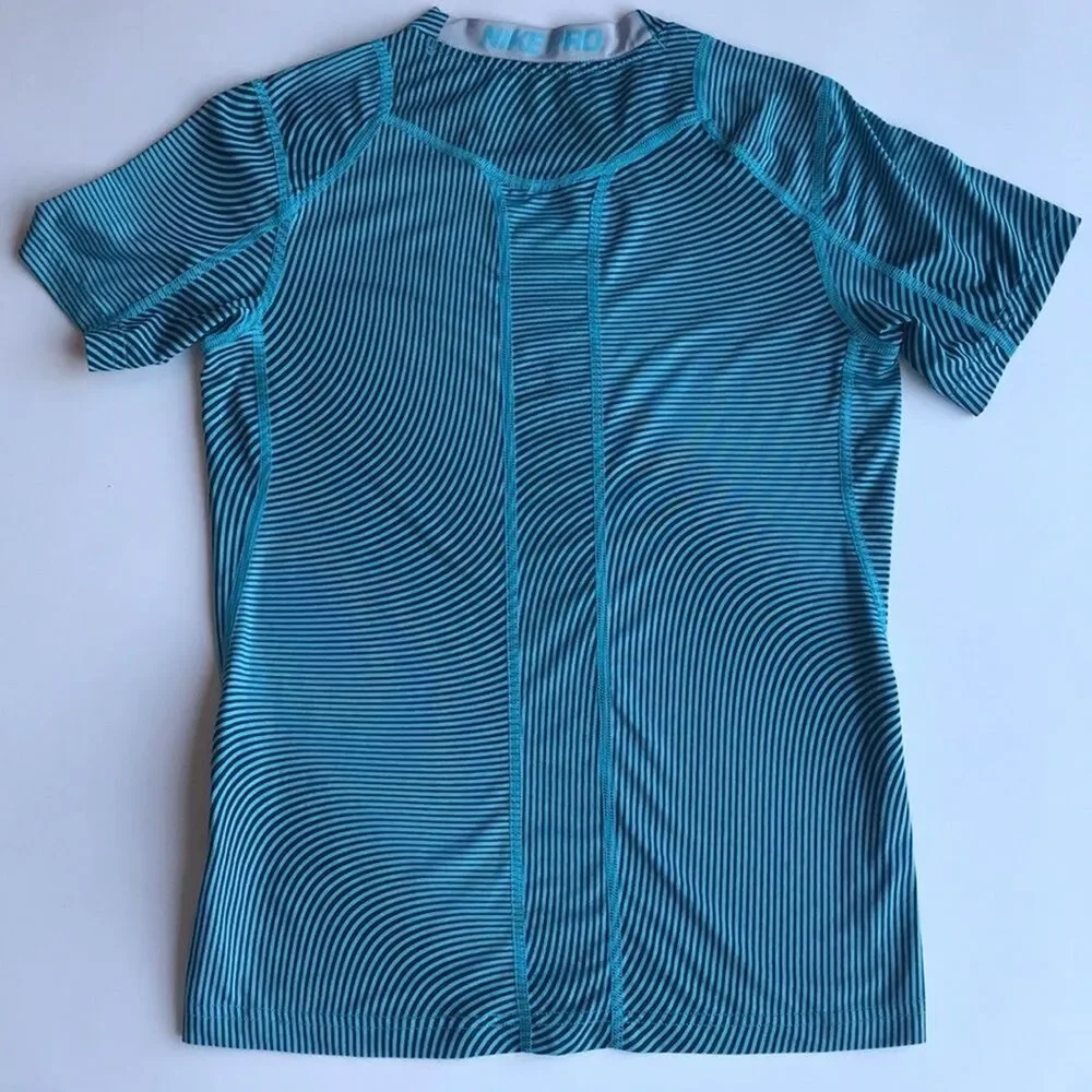 EUC Kids Nike Pro Dri-fit fitted top Boys Size Medium